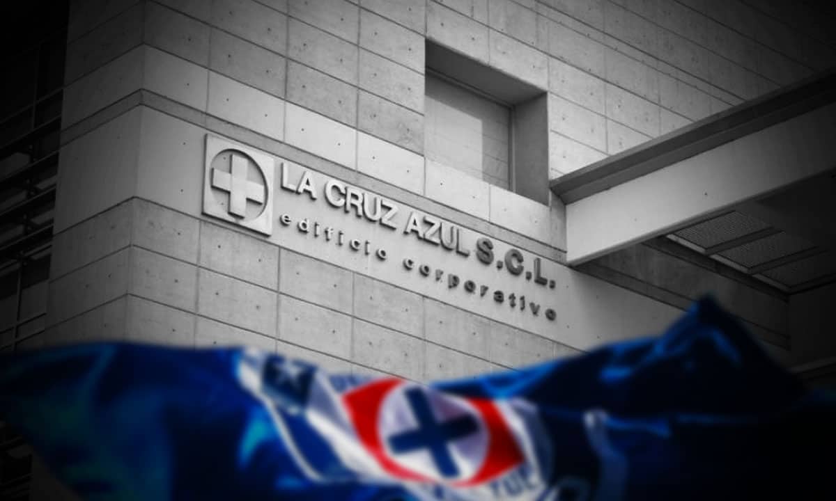 Cruz azul funciona a través de la cooperativa con un representante o presidente