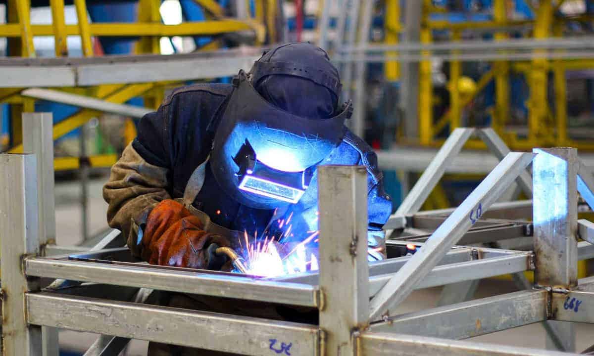 Contracción de la manufactura de EU preocupa a la industria mexicana