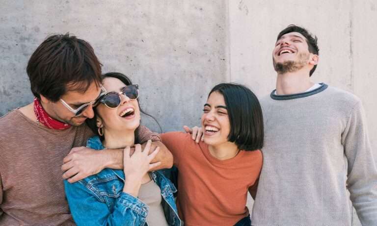 Millennials: 73% de los adultos jóvenes viven ‘al día’, según reportes