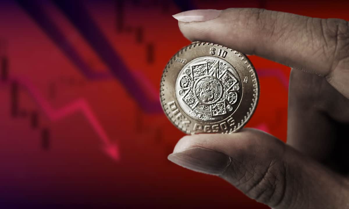 Economía de México da un paso atrás en marzo; el IGAE disminuye 0.33%