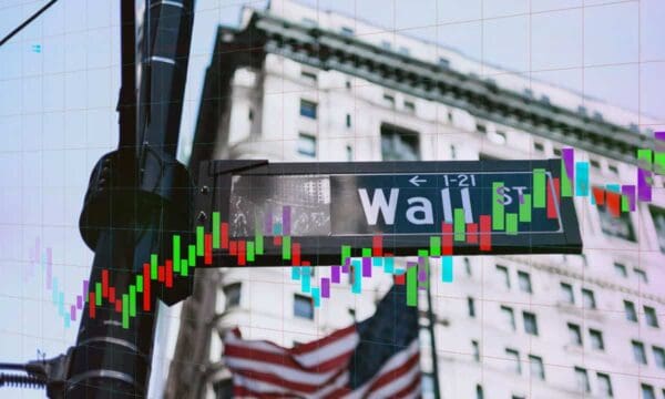 Wall Street cierra en rojo previo al dato inflacionario y ante el techo de la deuda de EU
