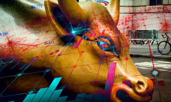 Wall Street concreta un mes mixto; Nasdaq es el principal ganador ante el impulso de las acciones tecnológicas