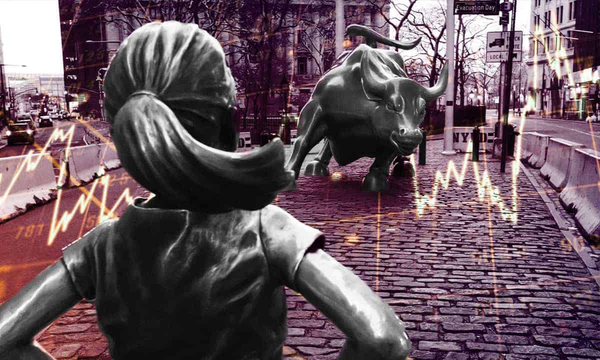 Wall Street cierra mixto ante preocupaciones por el sistema bancario y datos laborales