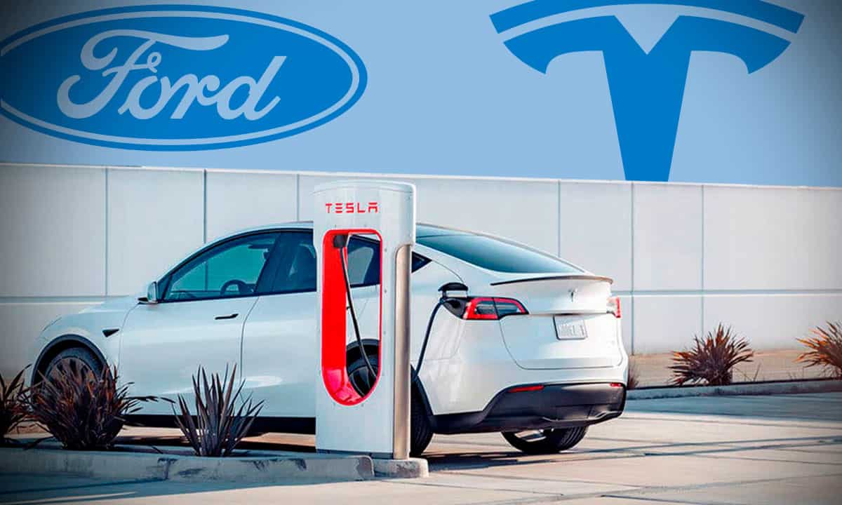 Ford y Tesla se unen en la carga de eléctricos y golpean a los jugadores más pequeños