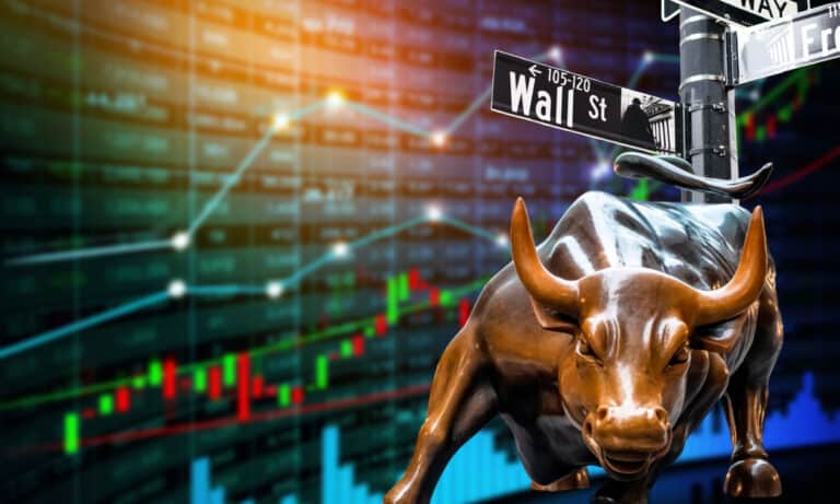 Wall Street cierra al alza este jueves; recupera impulso gracias al repunte de los valores tecnológicos