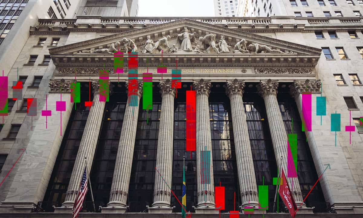 Wall Street cierra mixto, mientras los inversionistas analizan futuros aumentos a las tasas de interés