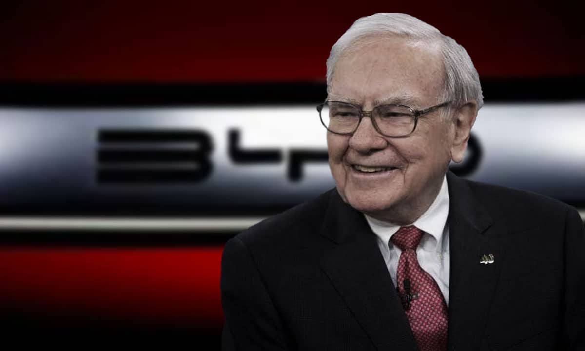 Berkshire Hathaway, de Warren Buffett, reduce su participación en la china BYD