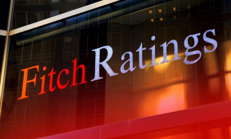 Fitch mantiene calificación crediticia de México en BBB- con perspectiva estable