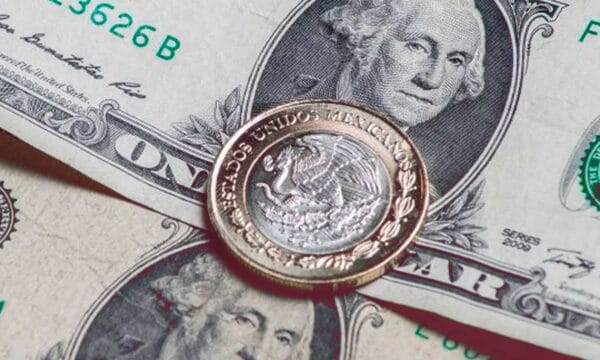 ‘Superpeso’ mexicano alcanza su mejor nivel desde diciembre de 2015; cierra en 17.12 unidades