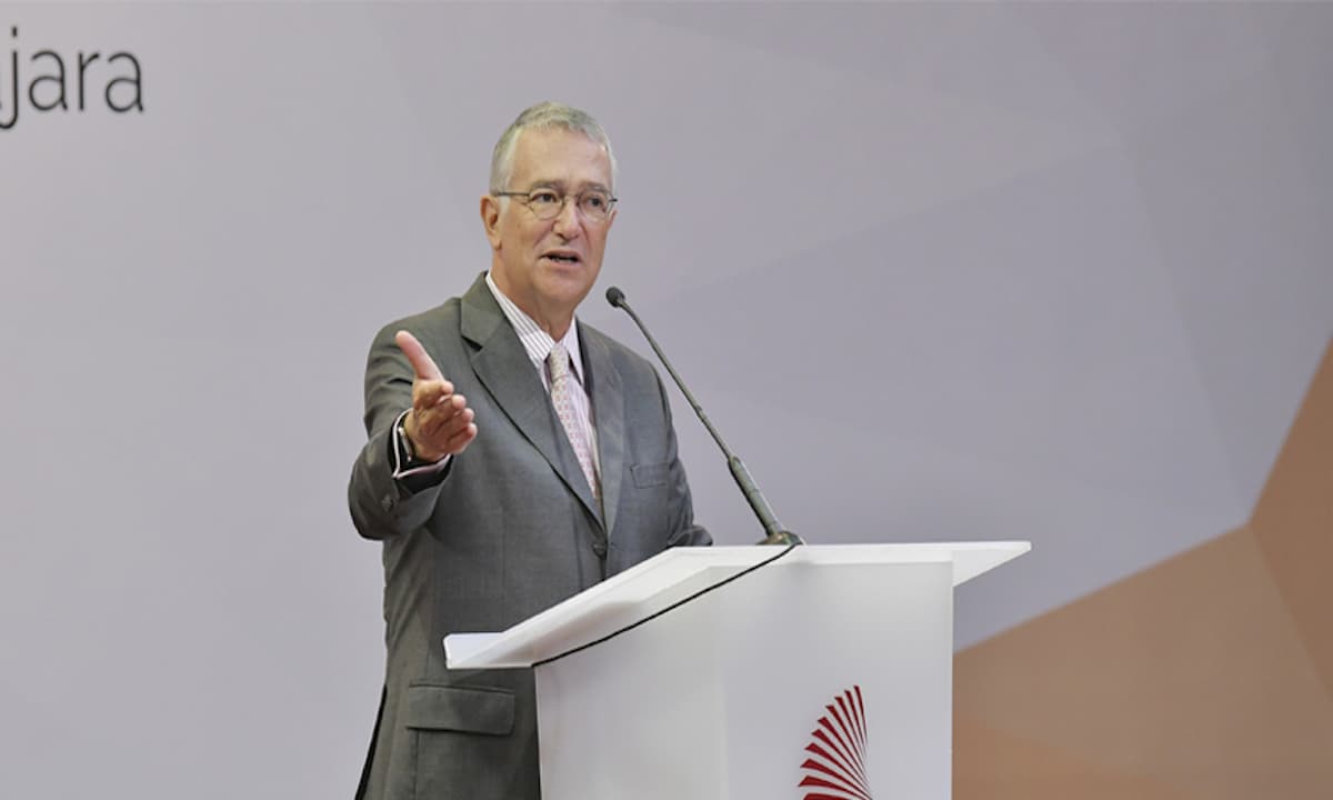 Cómo es la relación de Ricardo Salinas Pliego y el ‘Diablo’ Fernández presidente de Femsa