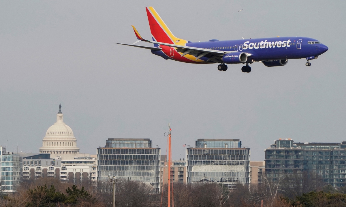Southwest Airlines entrega resultados mixtos en el 2T23; advierte costos más altos y precios más bajos