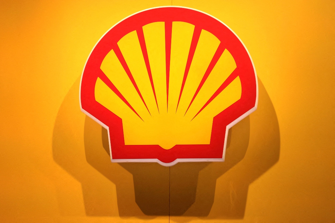 Shell registra caída en sus ganancias del 2T23 debido a los precios bajos de los combustibles fósiles