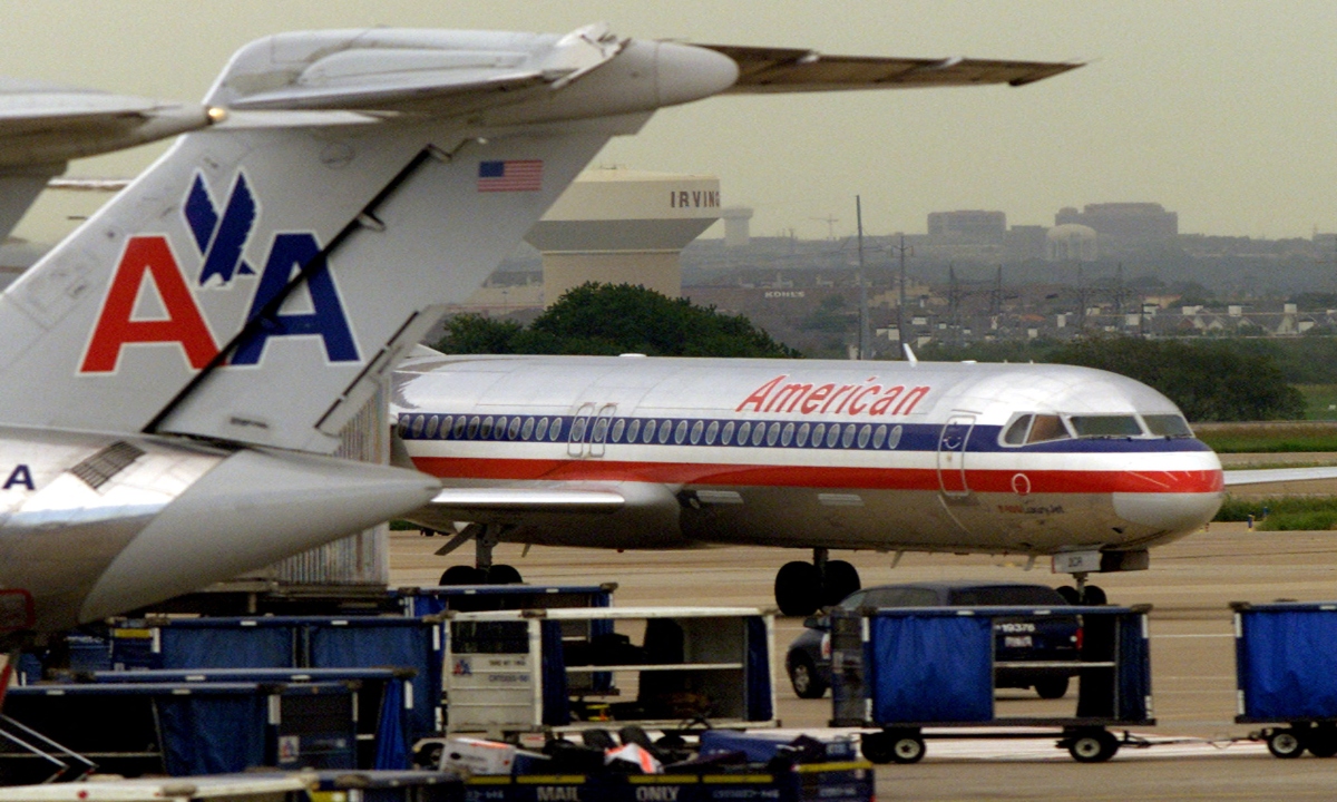 American Airlines supera estimaciones del 2T23, pero sus pronósticos para el resto del año no convencen