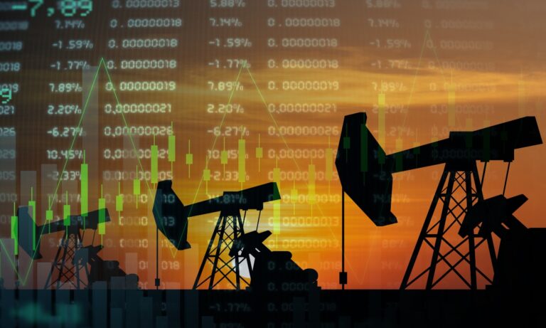 Precios del petróleo acumulan cinco semanas con ganancias y suben casi 5%