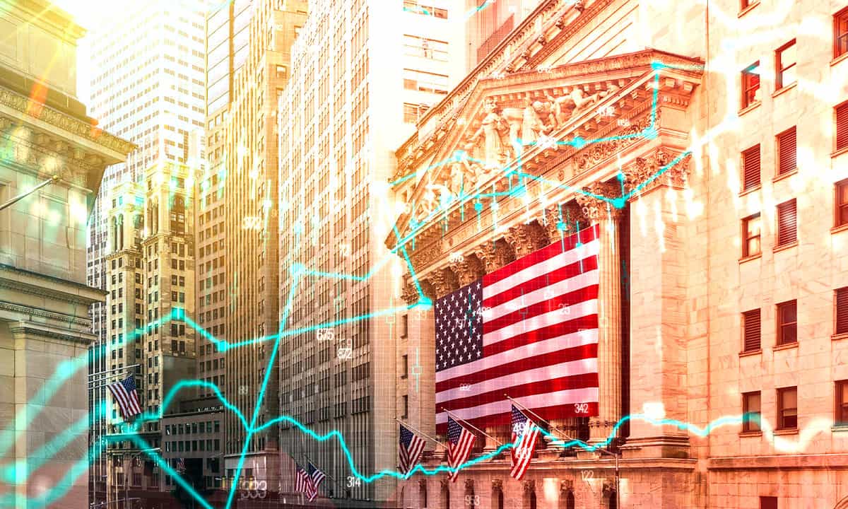 Wall Street cierra en números rojos; BMV registra su mayor pérdida desde el 22 de mayo pasado