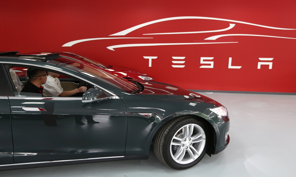 Tesla, de Musk, lanza versiones más baratas del Model S y Model X en EU
