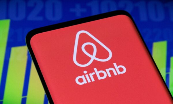 ¿Quién es el dueño de Airbnb?