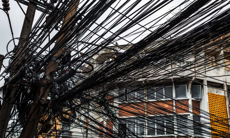 Autoridades y empresas retirarán cables en desuso en la CDMX; el proyecto aún tiene retos por resolver