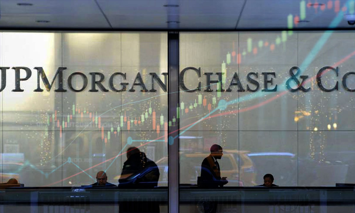 Turbulencias en el sector bancario provocarían rebajas de calificaciones, incluido JP Morgan, advierte Fitch