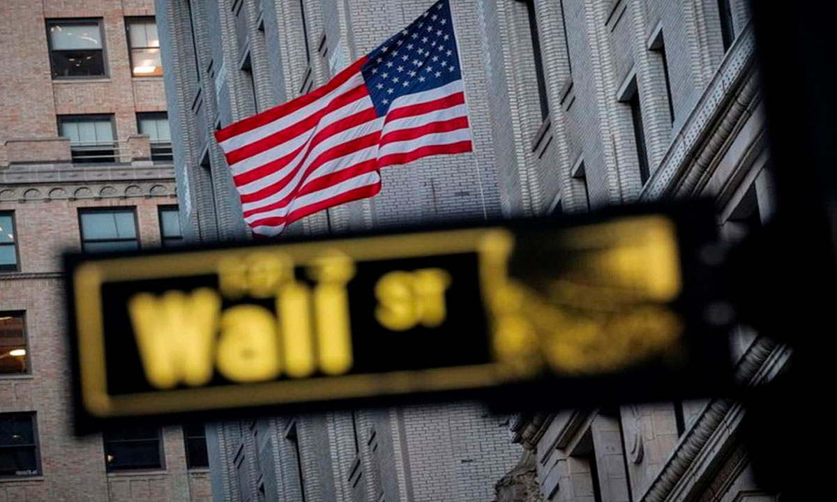 Wall Street se pinta de rojo y concreta su tercera jornada consecutiva con pérdidas