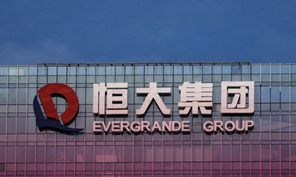 Obstáculos en reestructuración de China Evergrande reavivan temores en el sector inmobiliario