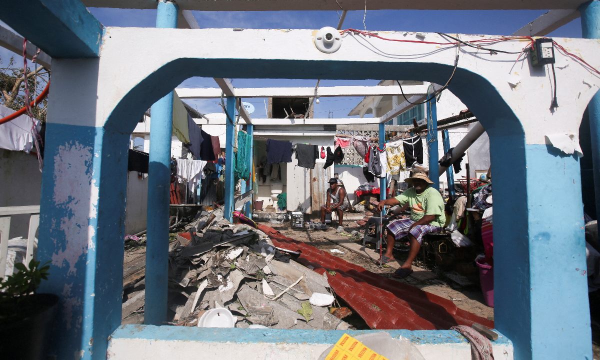 Secretaría de Hacienda activa bono catastrófico tras daños por huracán Otis en Guerrero