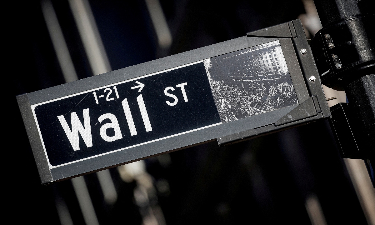 Wall Street se pinta de verde tras la decisión de la Fed de mantener sin cambio la tasa de interés