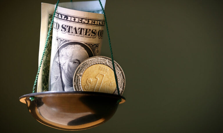 Peso se recupera al cierre y registra su segunda jornada consecutiva ganando frente al dólar