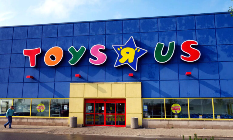 ¿Qué fue lo que le pasó a Toys R Us en EUA?