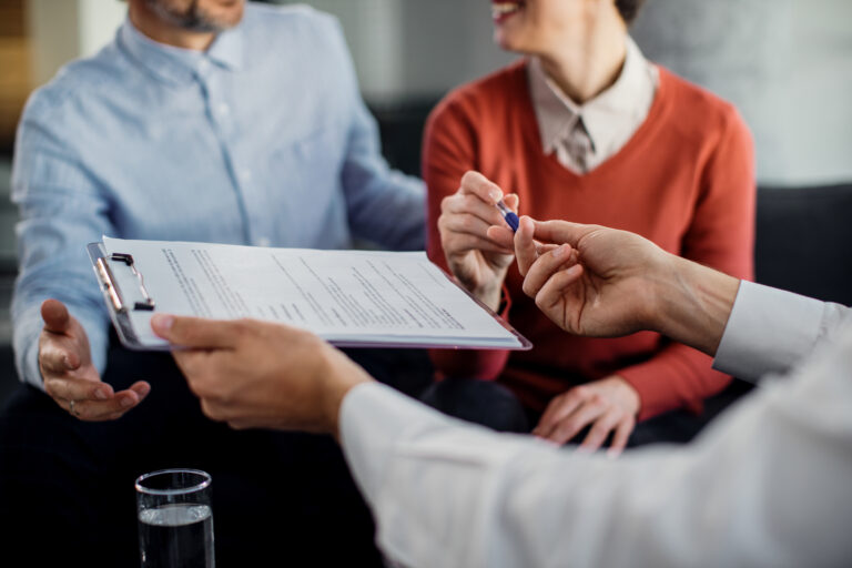 Comparadores de seguros: ¿En qué consiste este modelo de negocio?