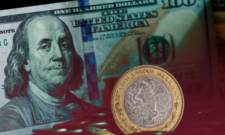 Peso cae ante al dólar pero se perfila a cerrar el año por debajo de las 17 unidades