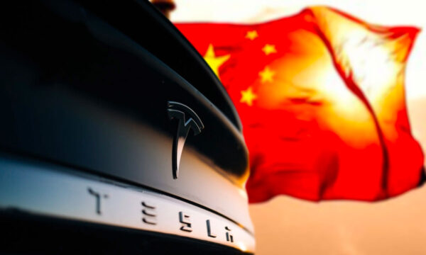 Tesla aumenta venta de autos fabricados en China durante diciembre