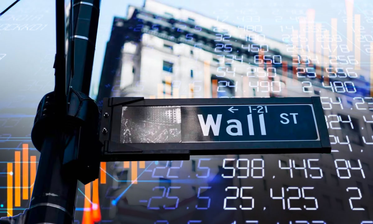 Wall Street cae tras publicación de las minutas de la Fed; el Nasdaq es arrastrado por las tecnológicas
