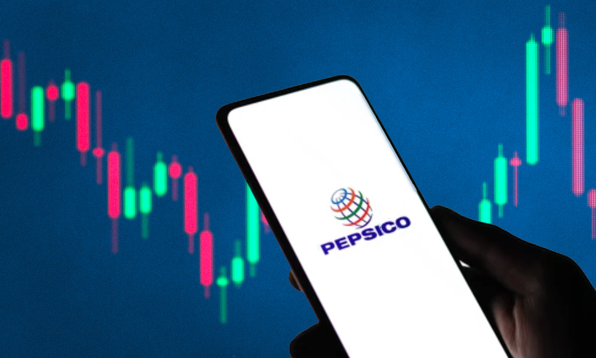 PepsiCo supera estimados de ganancias, pero ingresos caen por primera vez desde 2020