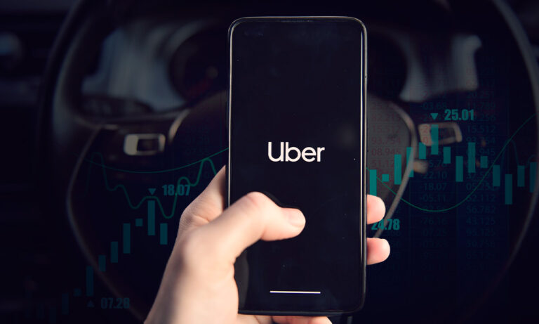 Uber se dispara en bolsa tras informar recompra de acciones por hasta 7 mdd