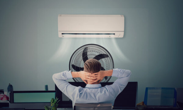 ¿Qué es mejor un aire acondicionado o un ventilador?