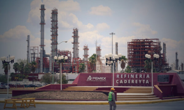 ¿Qué pasaría si cerraran la Refinería de Cadereyta? Te contamos los impactos económicos