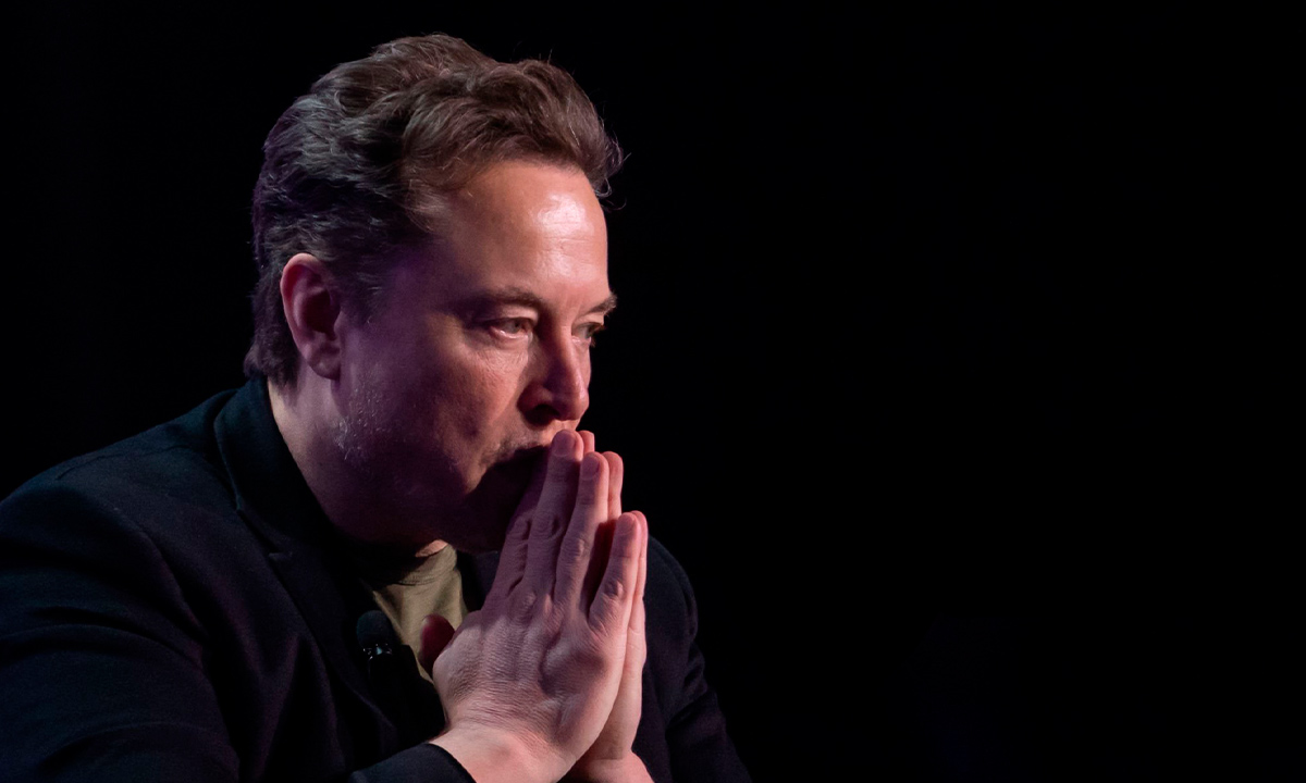 Elon Musk es acusado de haber tenido información privilegiada cuando vendió 7,500 mdd en acciones