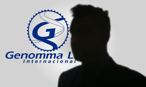 ¿Qué empresario es propietario de Genomma Lab?