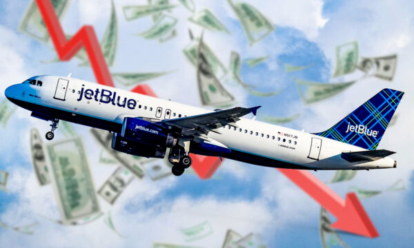 JetBlue recaudará 3,150 mdd mediante ofertas de deuda; las acciones caen 16%