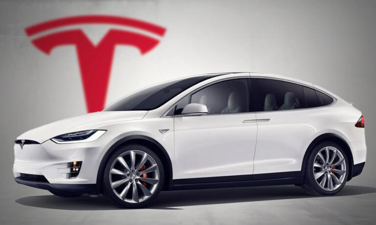 Tesla llama a revisión a 9,100 SUV Model X debido a problemas en la moldura del techo