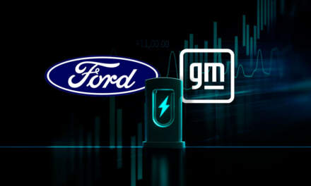 Decreto de Donald Trump sobre vehículos eléctricos dispara acciones de Ford y GM; tira las de Tesla