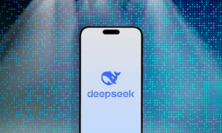 ¿Qué es DeepSeek y cómo está cimbrando a la bolsa?