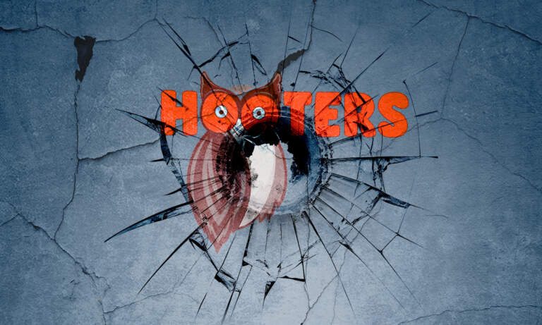 ¿Hooters dirá adiós? La cadena de restaurantes se prepara para declararse en quiebra