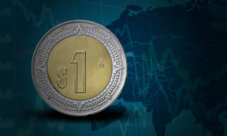 Peso mexicano y bolsas en Asia inician la semana con cautela