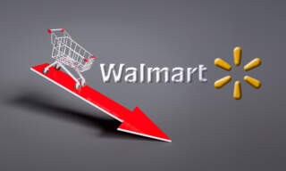 Walmart prevé menores ganancias para 2025 y sus acciones caen 9%