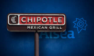 Alsea buscará replicar el éxito de Starbucks con Chipotle, no competir con los tacos