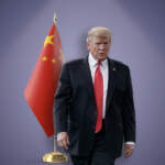 El comercio vuelve a temblar: Donald Trump acusa a China de violar su acuerdo arancelario