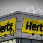 Hertz se desploma en bolsa ante un 1T decepcionante y una oferta de acciones de 250 mdd