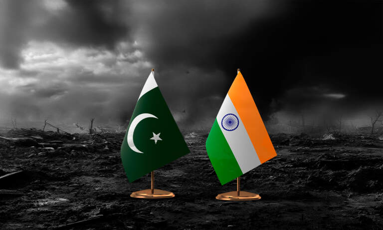 India ataca nueve sitios de Pakistán con misiles